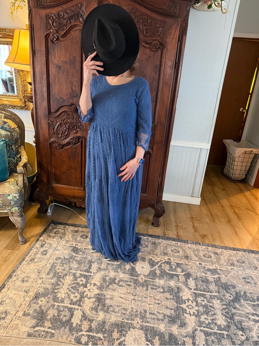 tea n rose Blue Lace Maxi Dress with Three-Quarter Sleeves